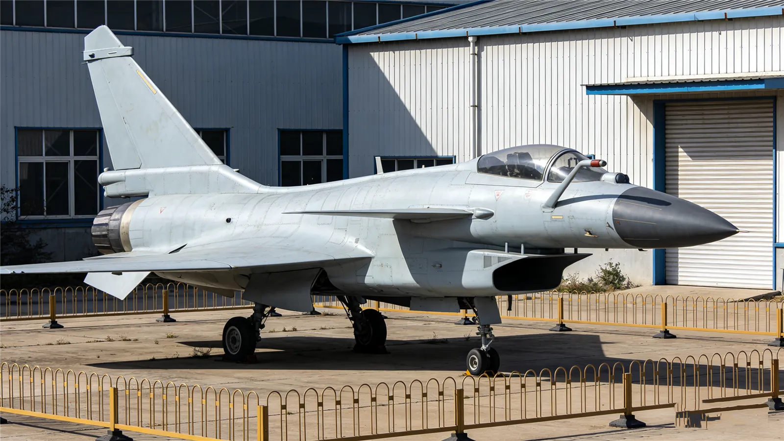 J-10B战斗机模型